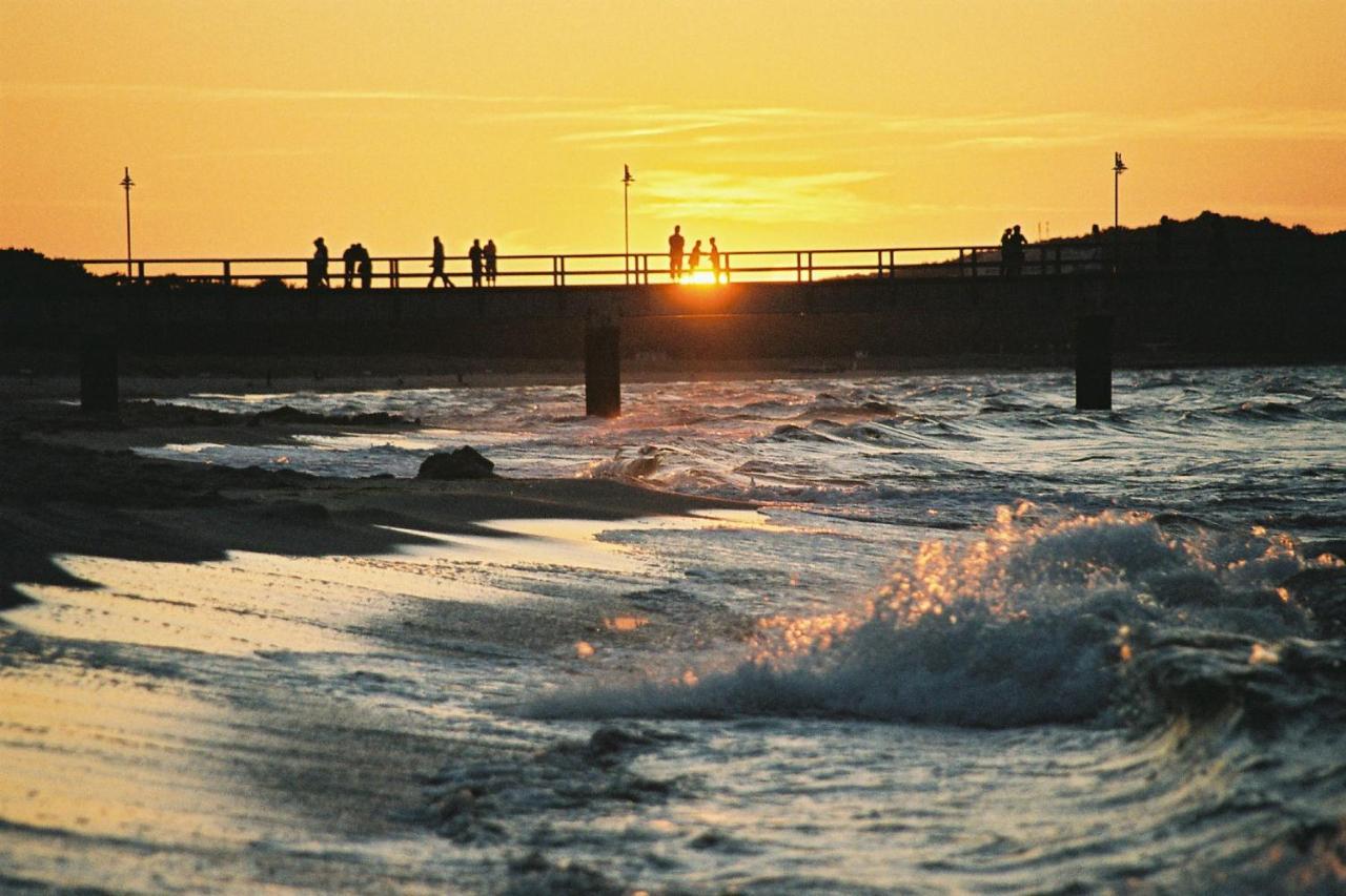 Balkon, Gratis Nutzung Vom Ahoi Erlebnisbad Und Sauna In Sellin- Meeresblick Fewo 59 Goehren  Buitenkant foto